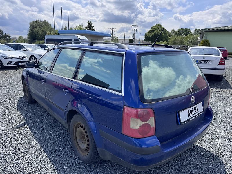 Volkswagen Passat Variant 1.9 TDi 96 kW - fotka 9 z 21