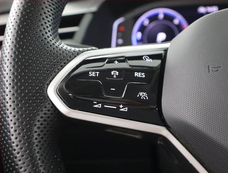 Volkswagen Arteon (2023) Elegance 2.0 TDI - fotka 18 z 23