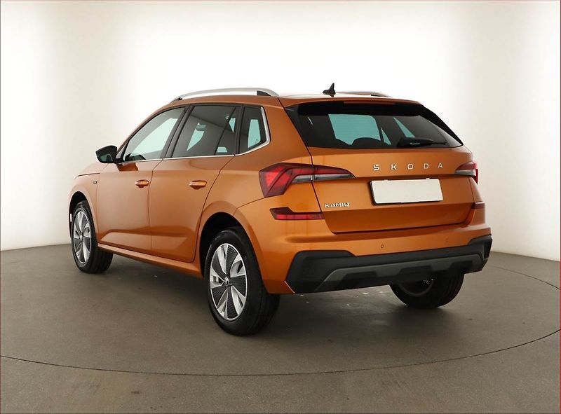 Škoda Kamiq (2024) 1.0 TSI, Drive, FullLed - fotka 4 z 13