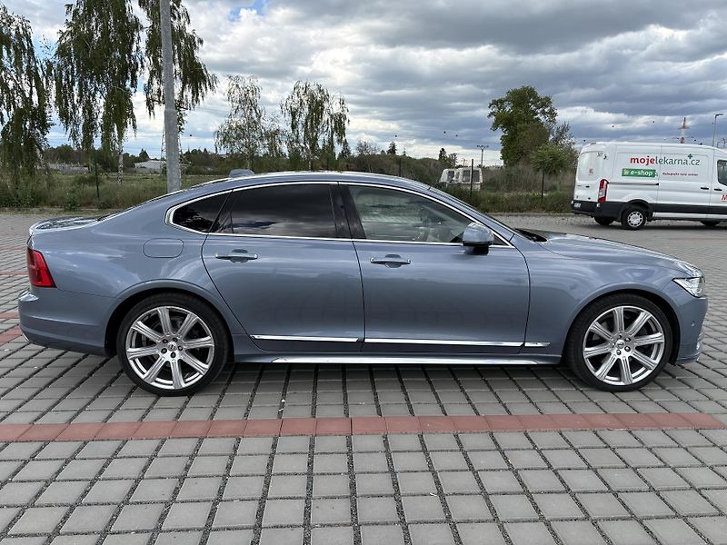 Volvo S90 (2016) Volvo S90 D5  - fotka 7 z 15