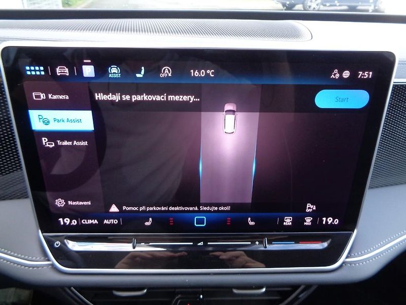 Volkswagen Passat 2.0 TDI DSG BUSINESS  110 KW - fotka 17 z 30