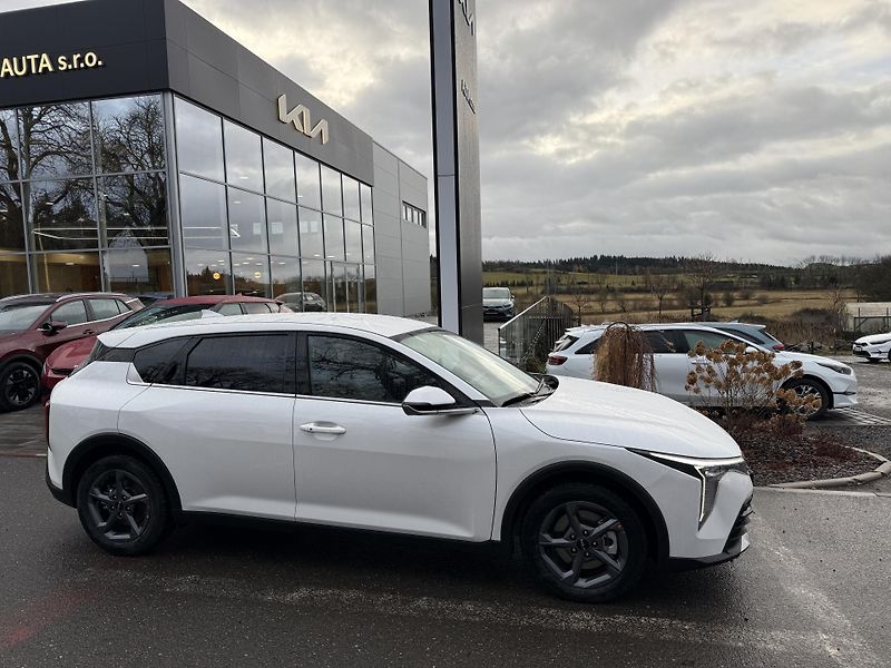 Kia K4 1,6 T-GDi GPF 7DCT TOP 110 KW  - fotka 2 z 10