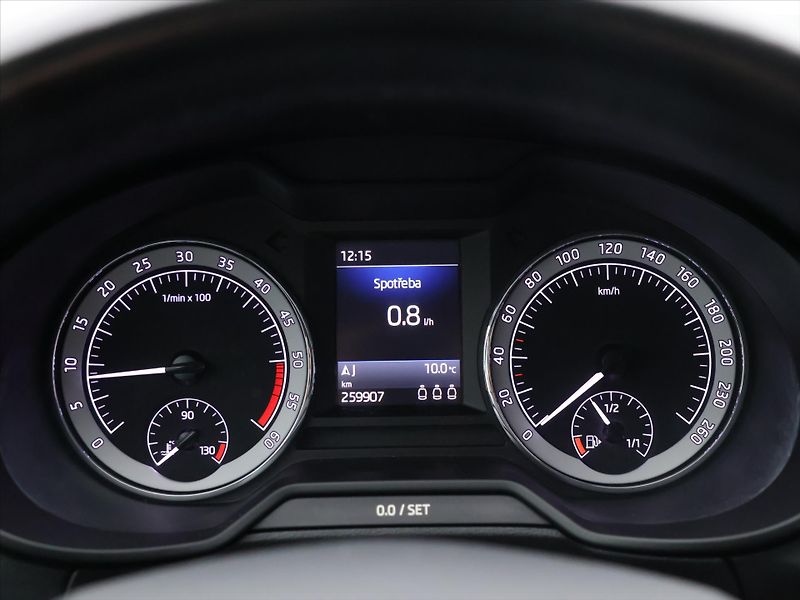 Škoda Octavia 2,0 TDI 110kW Style LED - fotka 13 z 25
