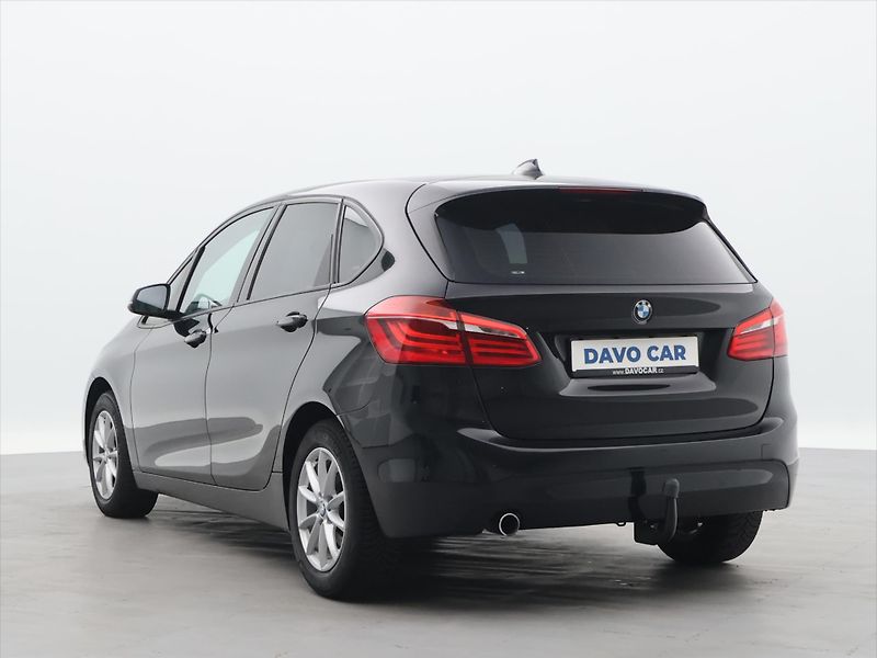 BMW Řada 2 2,0 218d 100kW Aut. Comfort+ - fotka 5 z 29