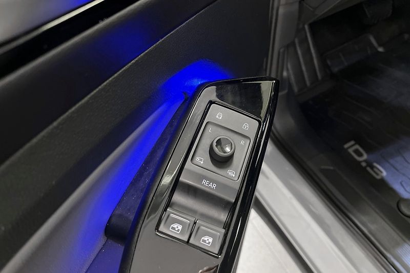 Volkswagen ID.4 Pro Performance ACC Tep. čerp - fotka 18 z 27