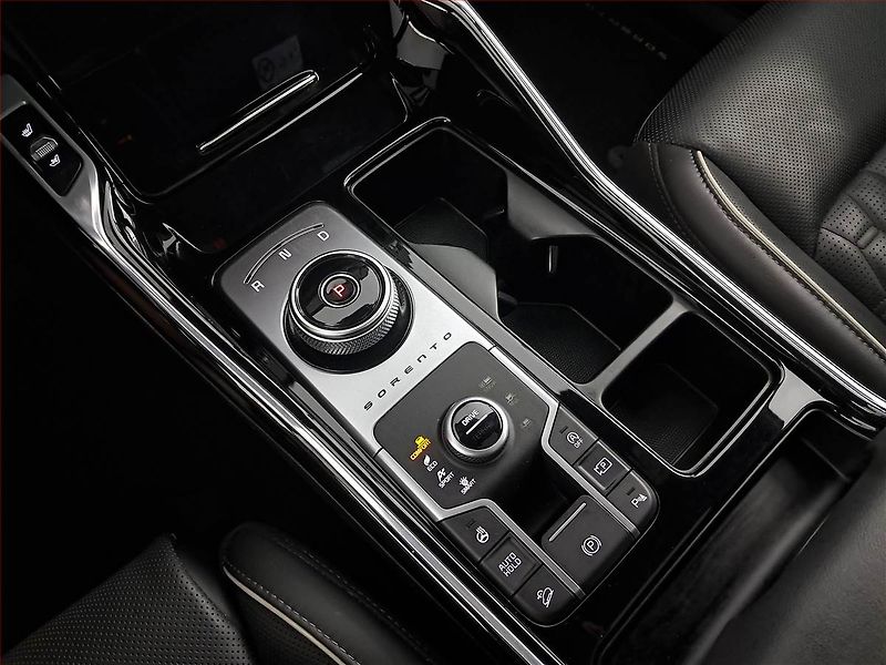 Kia Sorento (2023) 2.2 CRDi - fotka 16 z 27