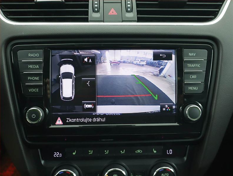 Škoda Octavia (2015) Scout 1.8 TSI, 4X4, Automat - fotka 16 z 18