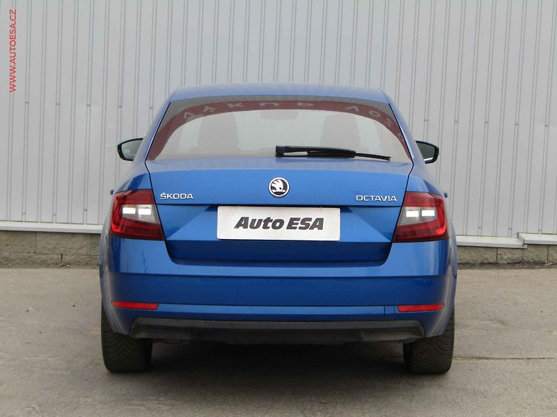 Škoda Octavia (2020) 2.0TDi, ČR, Style, LED, +pneu - fotka 5 z 20