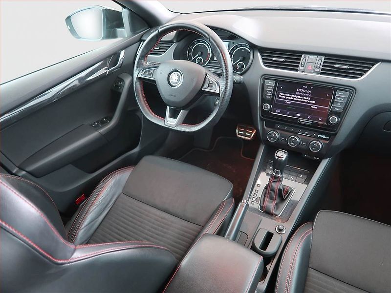 Škoda Octavia (2015) RS 2.0 TSI, Automat - fotka 7 z 22