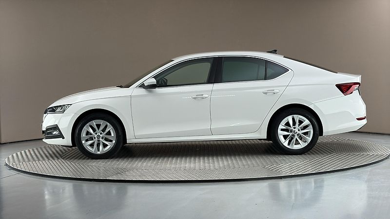 Škoda Octavia 2.0 TDI DSG Style - fotka 4 z 27