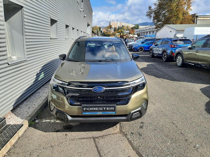 Subaru Forester (2026) NOVÝ FORESTER 2,0i TOURING - fotka 2 z 47