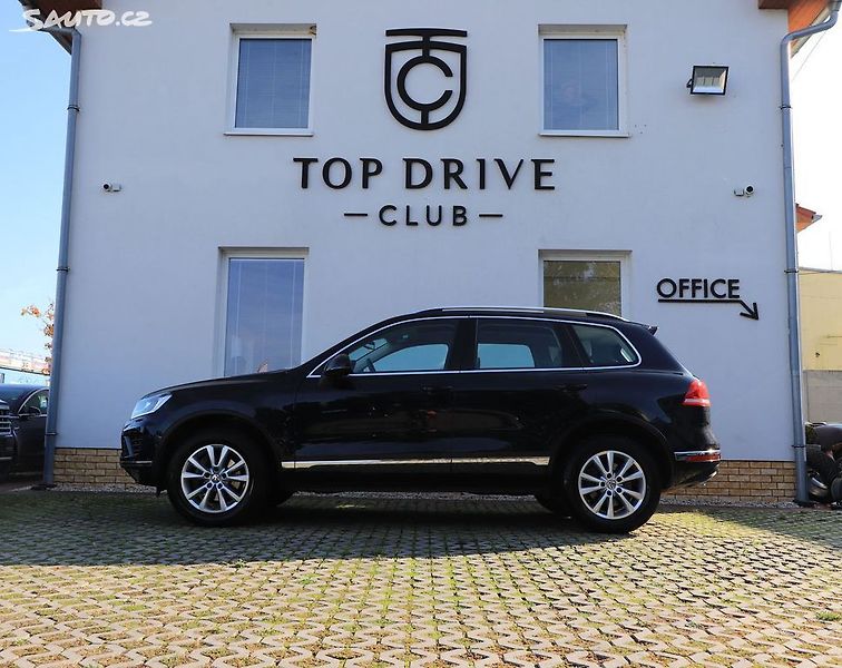 Volkswagen Touareg 3.0 TDI*Pano*Tažné*Kamera - fotka 5 z 19