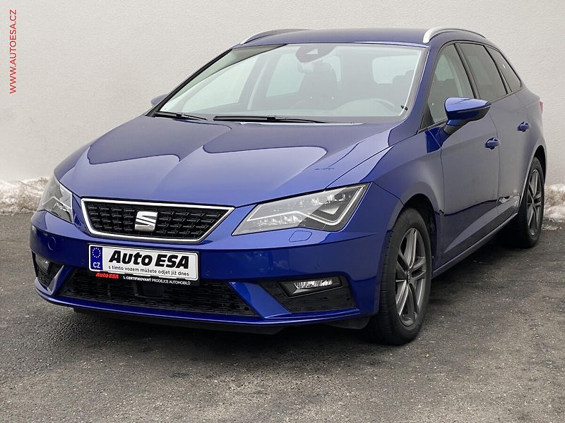 Seat Leon (2019) 1.6 TDi, Style, DSG, LED, ALU - fotka 3 z 18