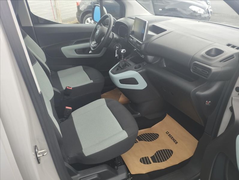 Citroën Berlingo 1,2 - fotka 9 z 21