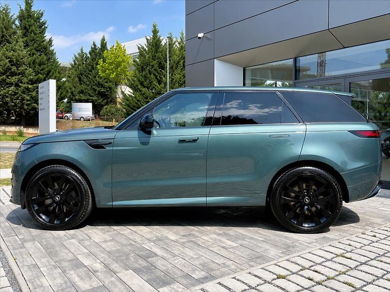 Land Rover Range Rover Sport (2026) 3,0 D300 DYNAMIC SE - fotka 2 z 35