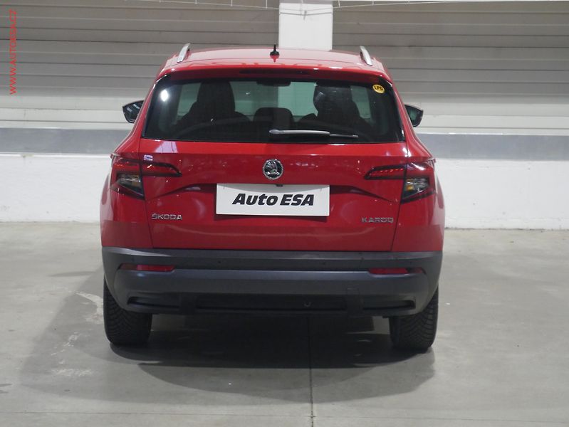 Škoda Karoq (2018) 1.5 TSi, ČR, LED, AC - fotka 5 z 24