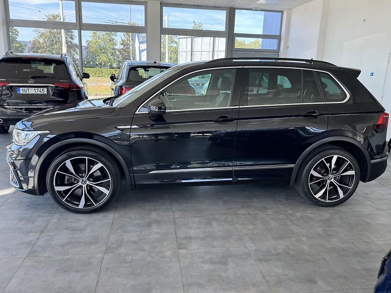 Volkswagen Tiguan (2021) 2,0TSi 4M R-LINE LED NAVI  - fotka 8 z 33
