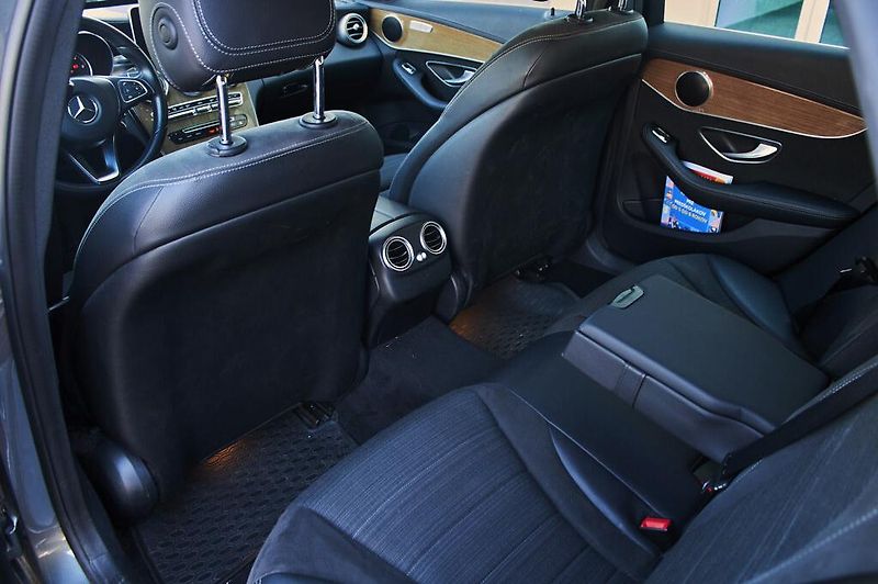 Mercedes-Benz Třídy C (2017) Mercedes C200 - T (kombi) - fotka 19 z 21