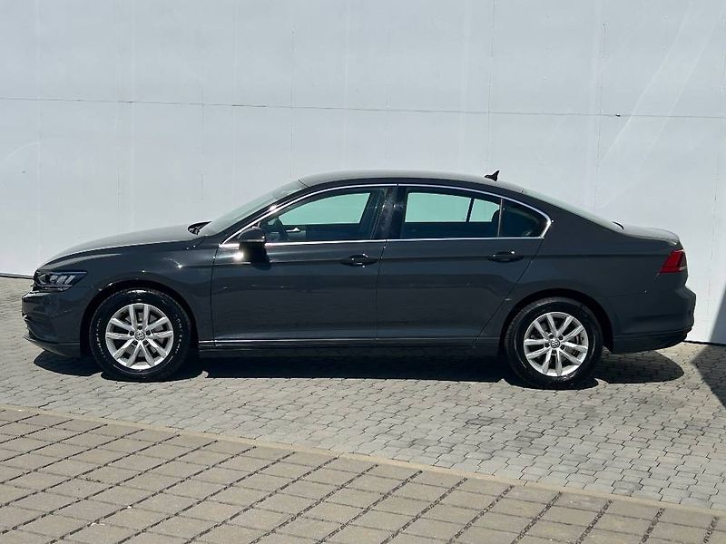 Volkswagen Passat Business 1,5TSI - fotka 3 z 26