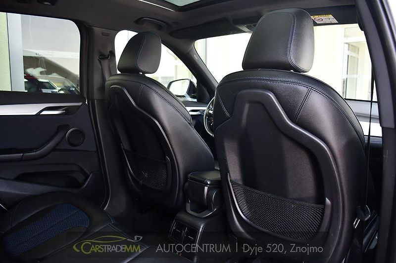 BMW X1 xDrive20d M-SPORT ČR - fotka 18 z 52