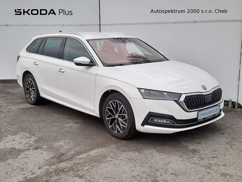 Škoda Octavia COMBI STYLE PLUS 2.0TDI 85KW 7 - fotka 6 z 20