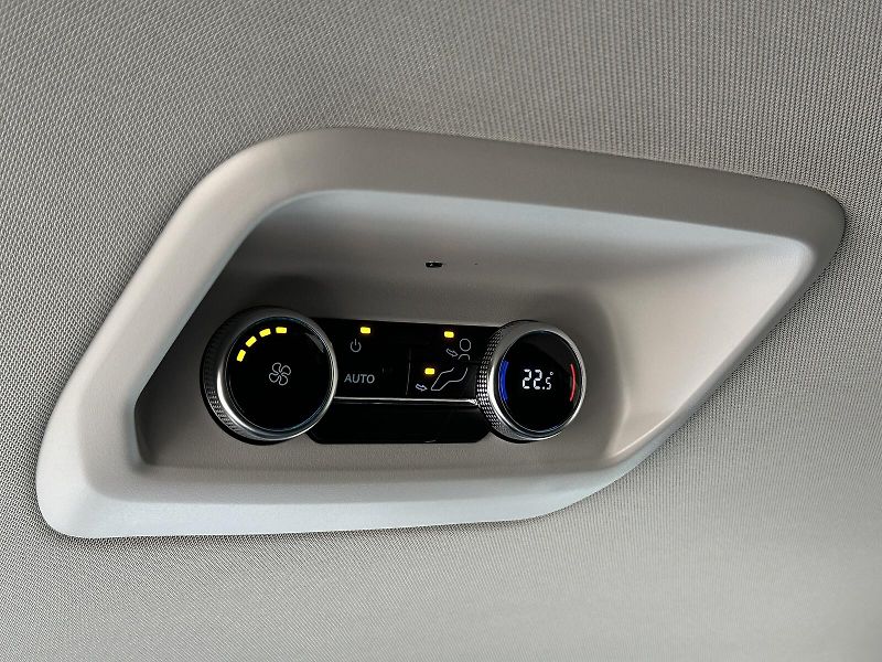 Ford Tourneo Custom - fotka 40 z 51