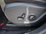Jeep Cherokee (2014) 2.0 CRD 4x4, ČR, Longitude - náhled 11