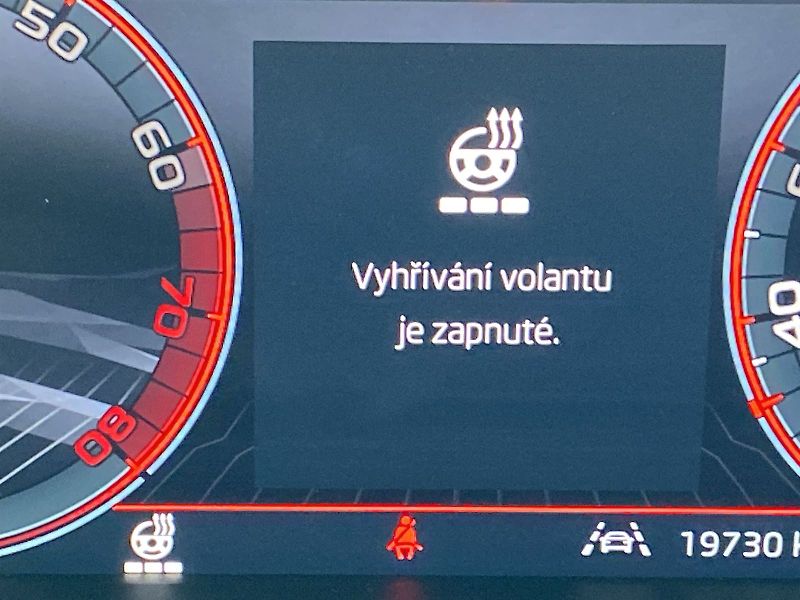 Škoda Kamiq (2025) 1.5 TSI DSG Monte Carlo - fotka 23 z 37