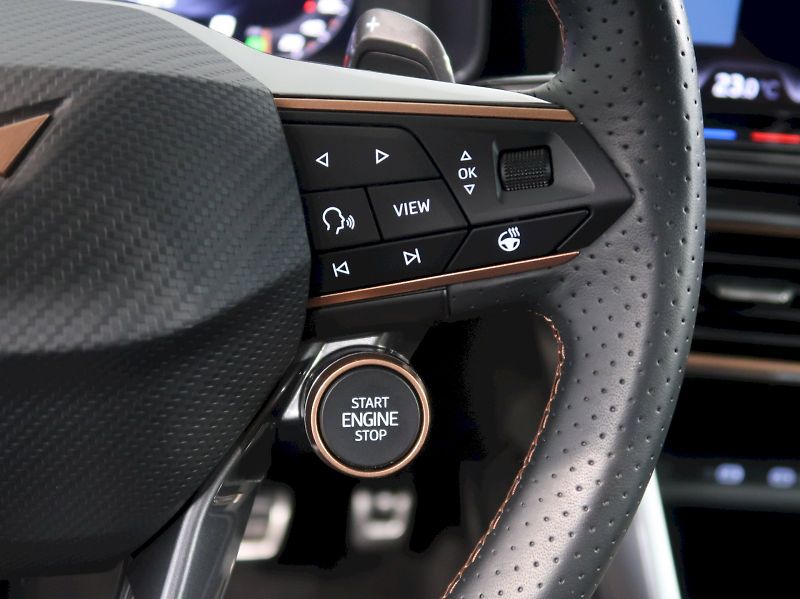 Cupra Leon (2025) ST 1.5 eTSI 110KW DSG - fotka 21 z 43