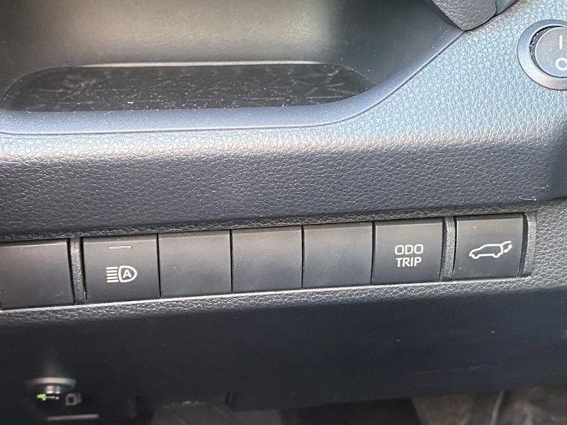 Toyota RAV4 2.5HEV, ČR, Comfort Style, 4x4 - fotka 14 z 17