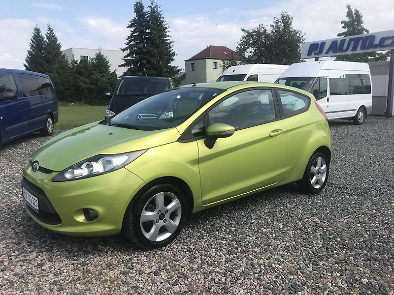 Ford Fiesta 1.6 TDCI 70 KW,KLIMA.. - fotka 1 z 15