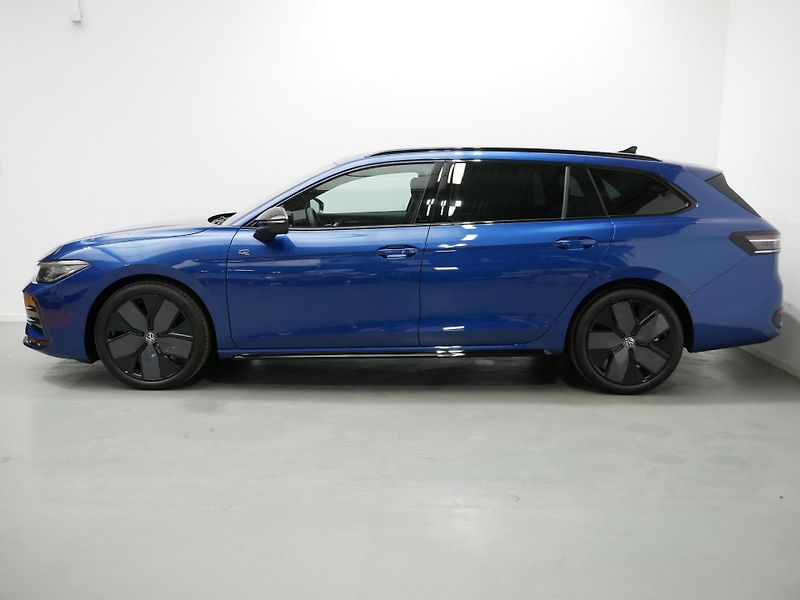 Volkswagen Passat - fotka 3 z 25