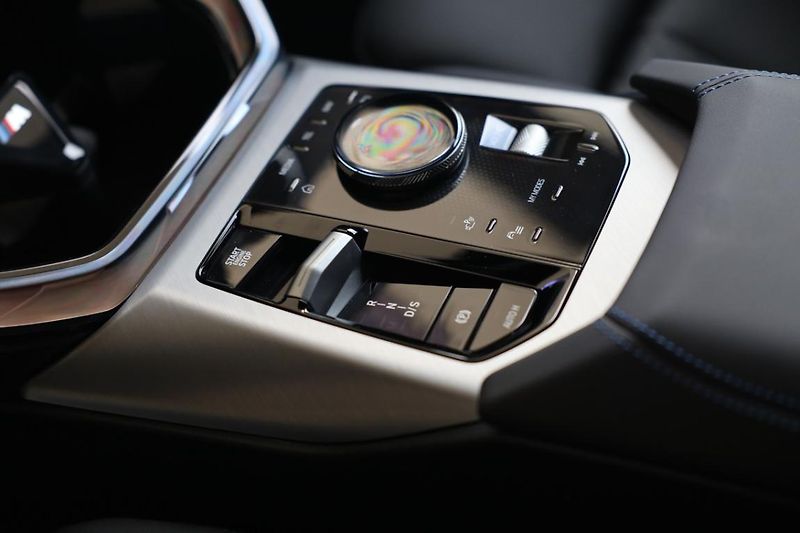 BMW X3 xDrive 40d - fotka 12 z 18