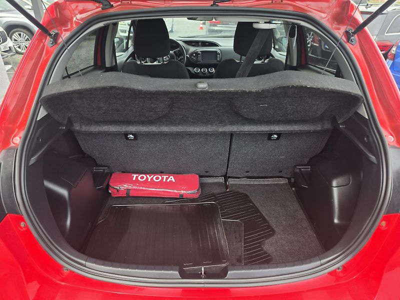 Toyota Yaris 1.5 VVti Automat  - fotka 5 z 14
