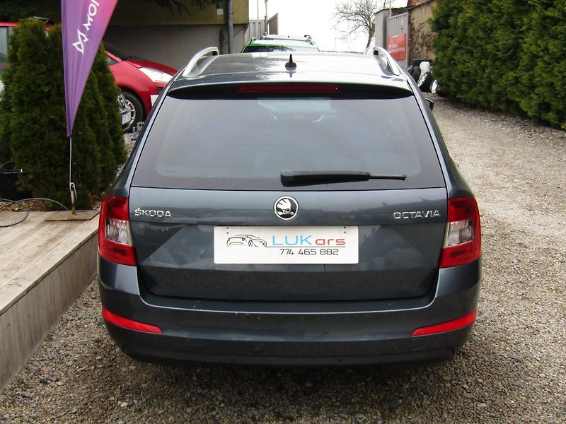 Škoda Octavia (2016) 1.6 TDI 81kW   VÝHŘEVY - fotka 12 z 41