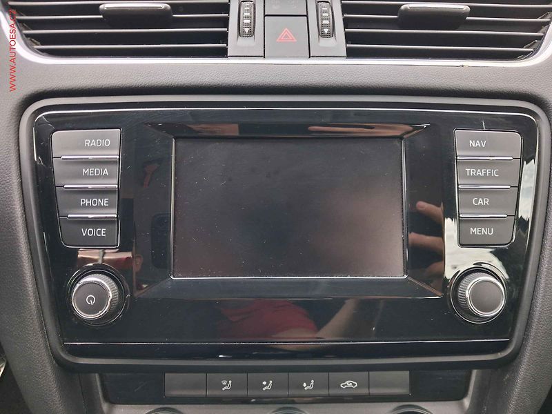 Škoda Octavia (2014) 1.6 TDi, AC, TZ, temp. - fotka 14 z 18