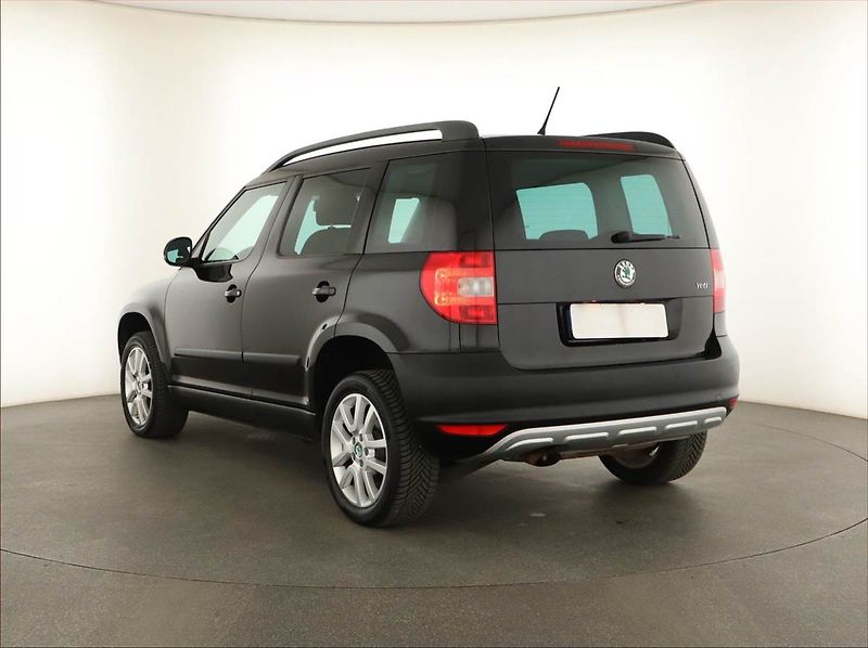 Škoda Yeti (2012) 1.2 TSI, Automat, Xenony - fotka 4 z 16