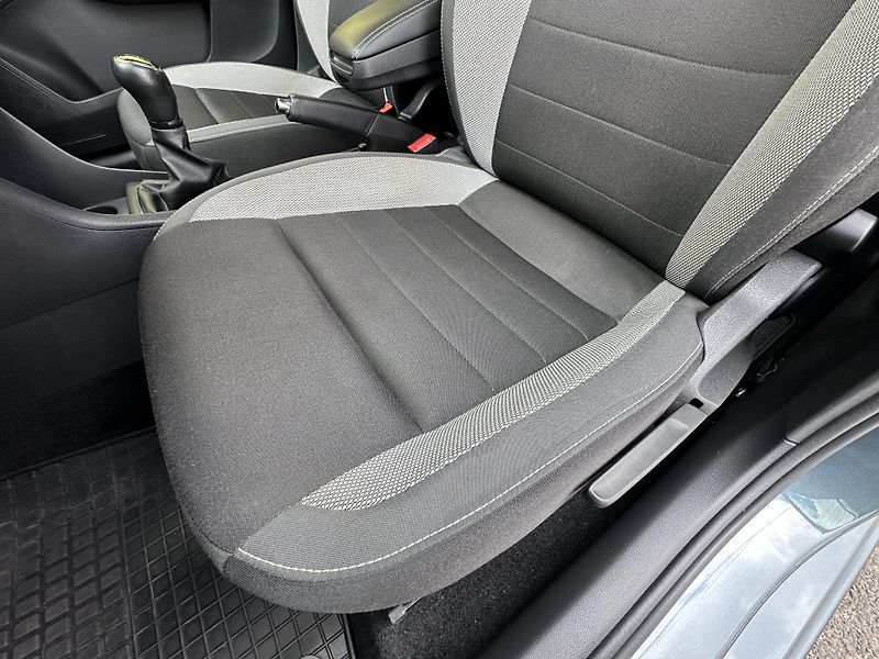 Škoda Rapid (2018) SPACEBACK 1.0TSI/70kW * 2.Maj  - fotka 11 z 35