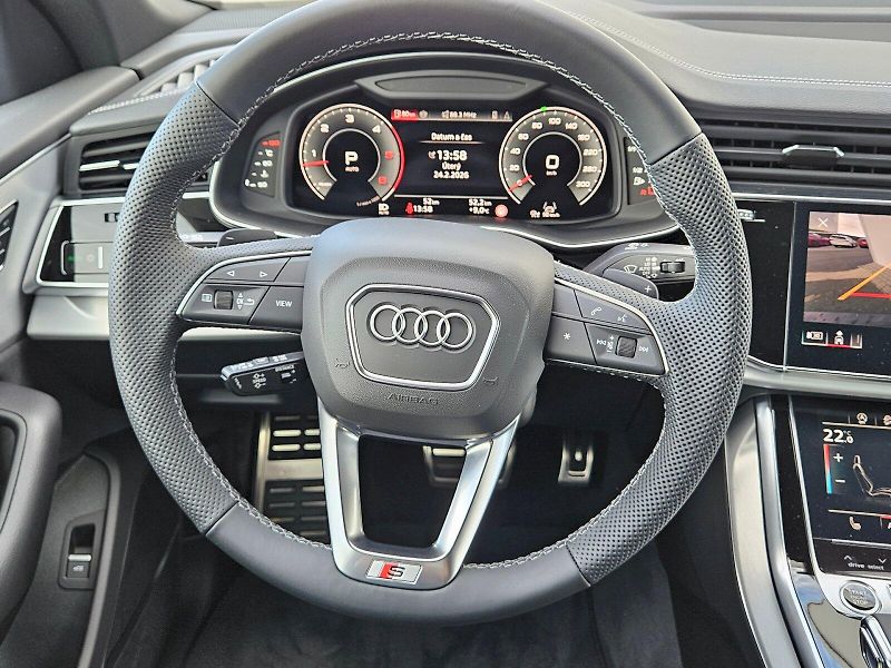 Audi Q8 (2025) 50 TDI 210kW quattro - fotka 5 z 32
