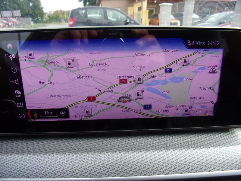 BMW Řada 5 (2019) 530D NAVI ALU NAVI M-PACKET - fotka 32 z 48