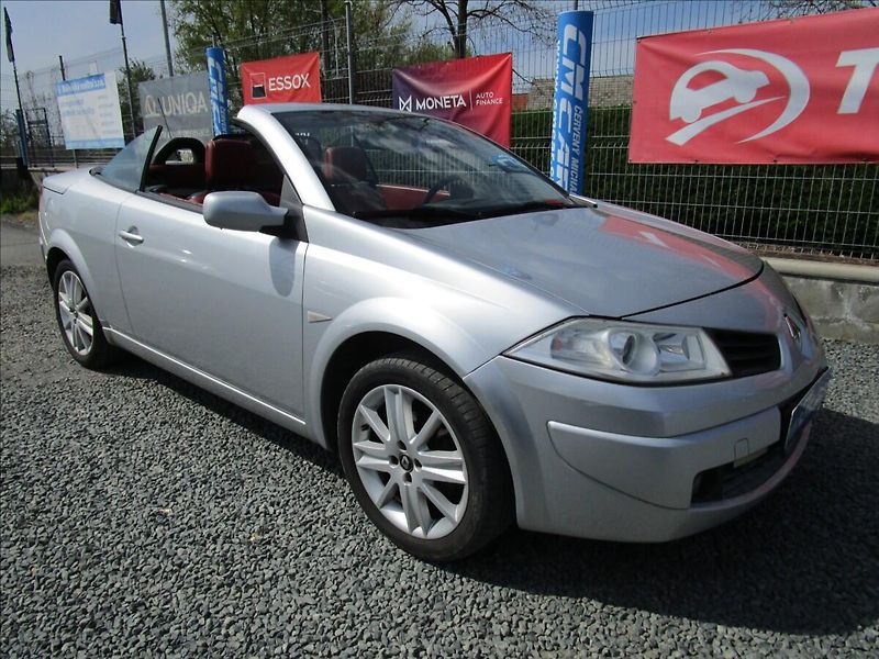 Renault Mégane 2.0T 16V, Cabrio - fotka 3 z 47