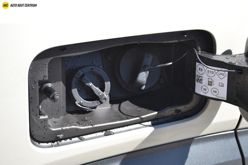 Dacia Duster 1.0TCE LPG JOURNEY  ECO- G 100 - fotka 17 z 51