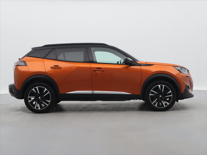 Peugeot 2008 1,2 PT114kW CZ GT-line - fotka 8 z 40