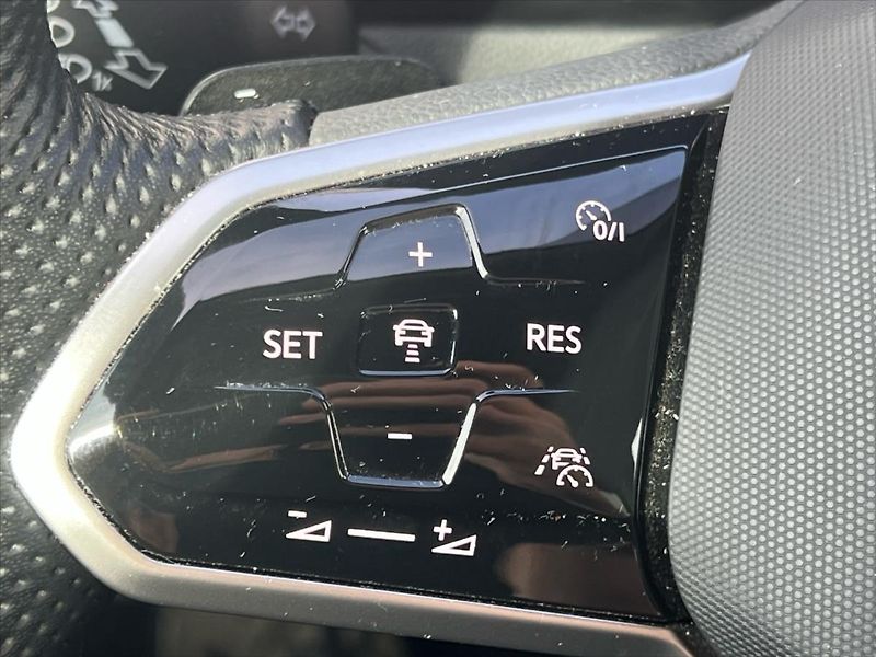 Volkswagen Arteon Shooting Brake 2,0 TDi 110kW 7DSG R-Line - fotka 19 z 28