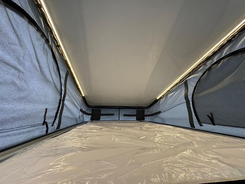 Pilote (2026) CV545BC *FULL*TOP* - fotka 33 z 38
