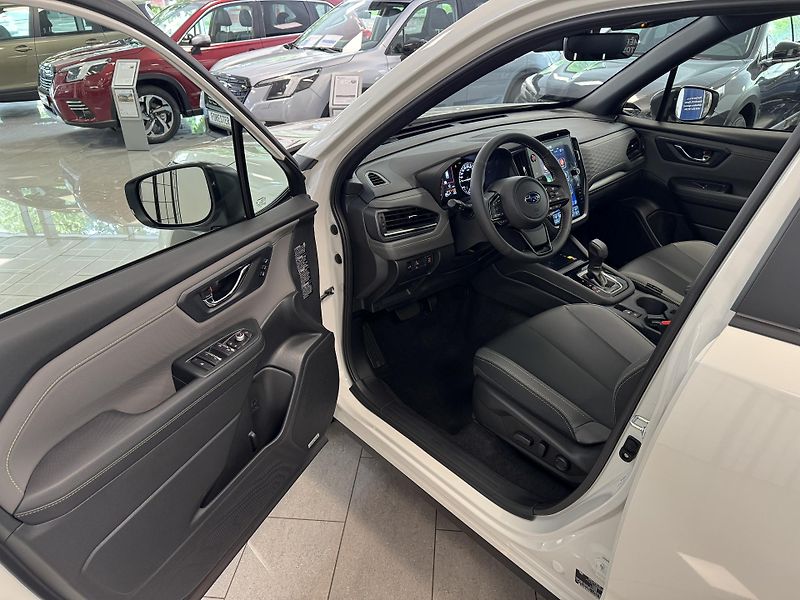 Subaru Forester Field Lineartronic - fotka 12 z 23