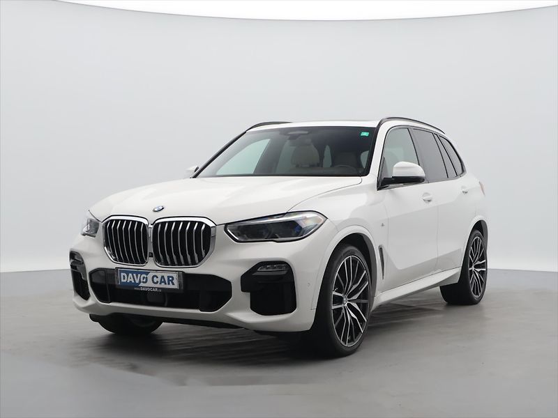 BMW X5 3,0 40 250kW xDrive Mpaket DPH - fotka 3 z 42