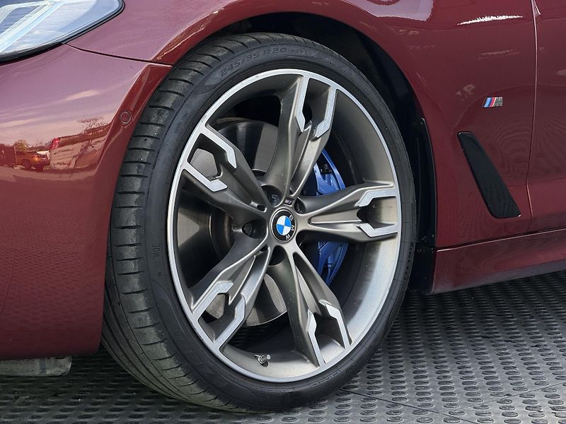 BMW Řada 5 (2021) M550i xDrive Laser, DPH, 1.Maj - fotka 56 z 59
