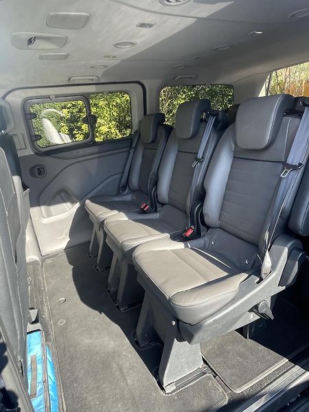 Ford Tourneo Custom (2018) - fotka 4 z 12