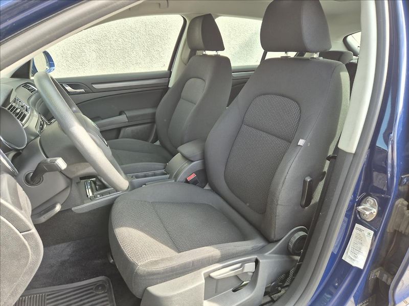 Škoda Superb 1,4 TSi 92Kw Klima ESP PDC - fotka 14 z 28